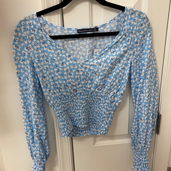 Blue Patterned Top - Picture 2 of 4